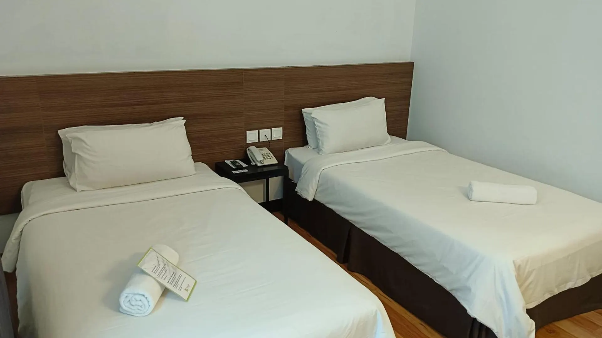 Fuller Hotel Alor Setar 2*,